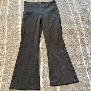 Lucy Powermax Flare Yoga Pants L Short Charcoal Gray Soft Lounge Stretch